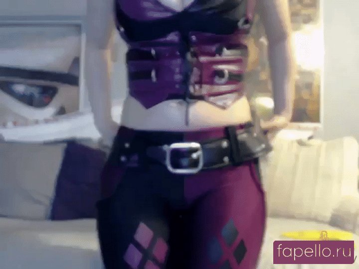 Harley Quinn Nude Onlyfans Photo 15