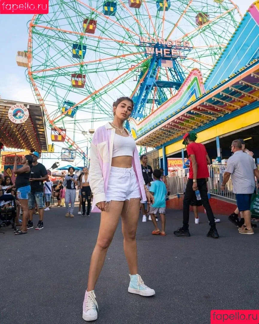 Pooja Hegde / hegdepooja Onlyfans Photo Gallery 