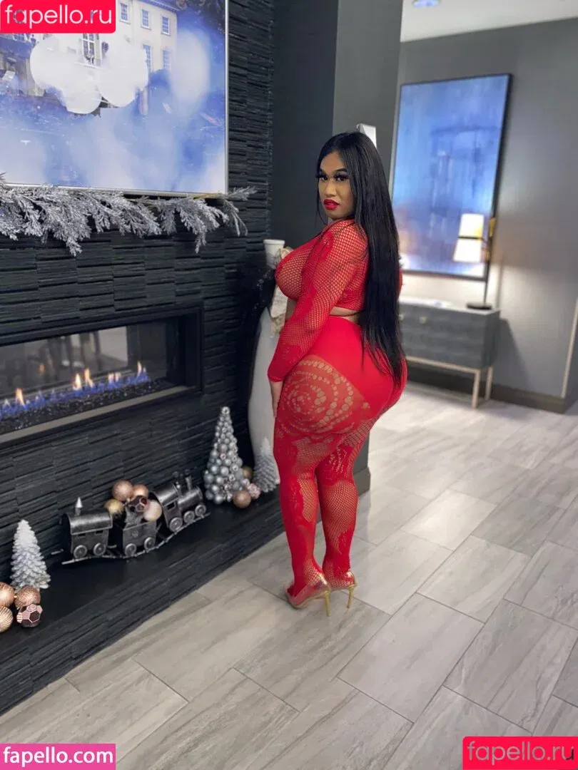 RamonaLee95 / Realts_Ramona / Therealyuyu / therealyuyulee Onlyfans Photo Gallery 