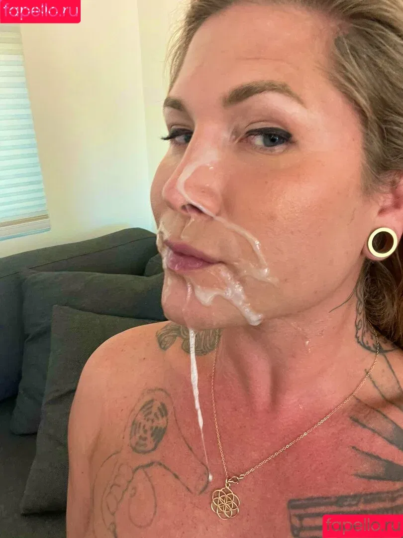 Danni Daniels / DanniDaniels14 / akadanidaniels / dannidaniels Onlyfans Photo Gallery 