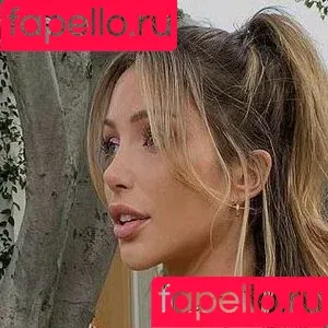 Caroline Einhoff / caroeinhoff / carolinehoff Onlyfans Photo Gallery 