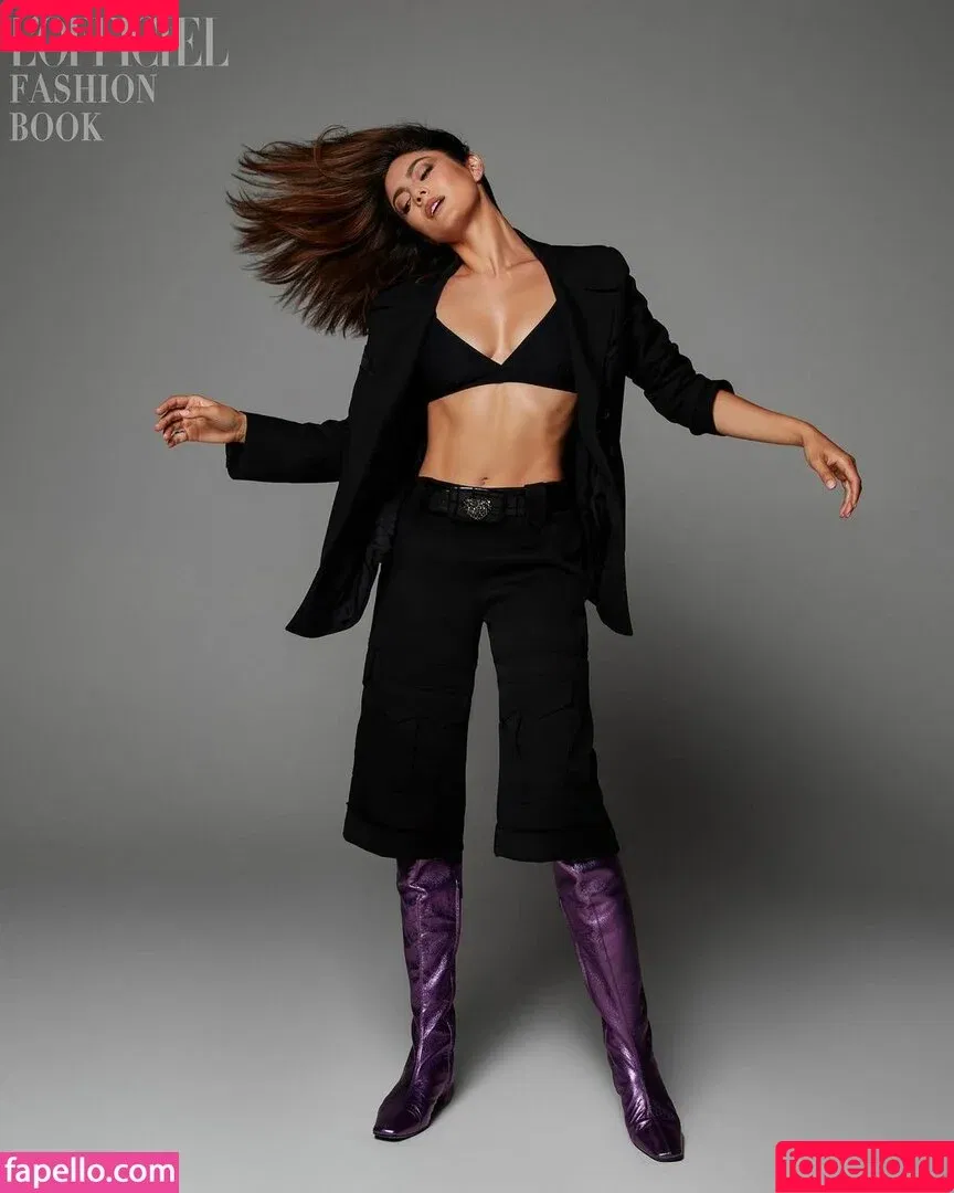 Monica Barbaro / monicabarbaro Onlyfans Photo Gallery 