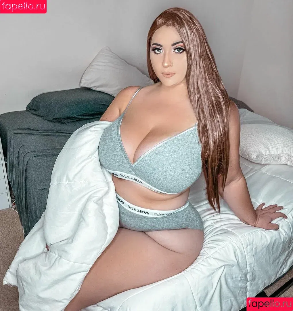 lizzybbeauty Onlyfans Photo Gallery 