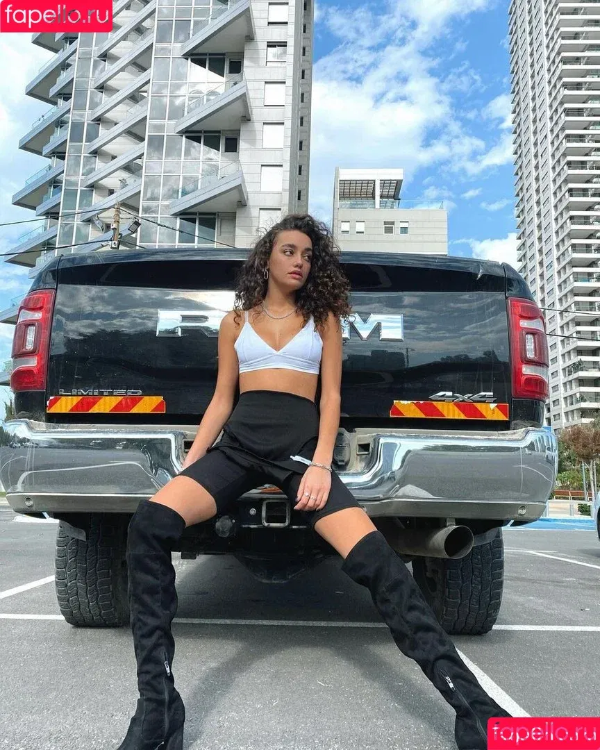 Liraz Nomdar / liraz_nomdar Onlyfans Photo Gallery 