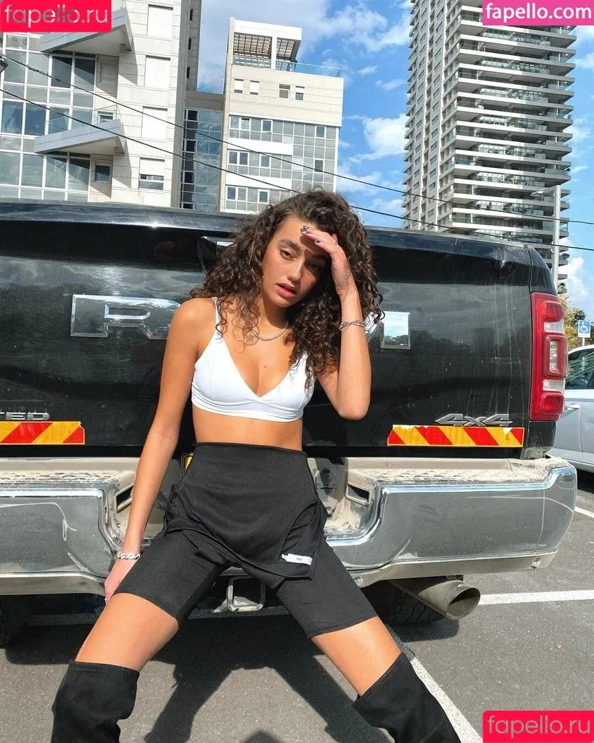 Liraz Nomdar / liraz_nomdar Onlyfans Photo Gallery 