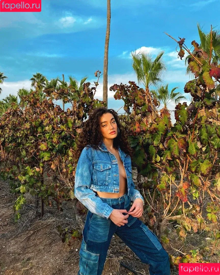 Liraz Nomdar / liraz_nomdar Onlyfans Photo Gallery 