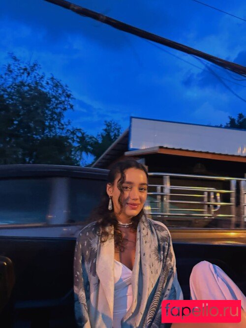 Liraz Nomdar Nude Onlyfans Photo 36