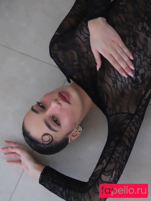 Liraz Nomdar Nude Onlyfans Photo 16