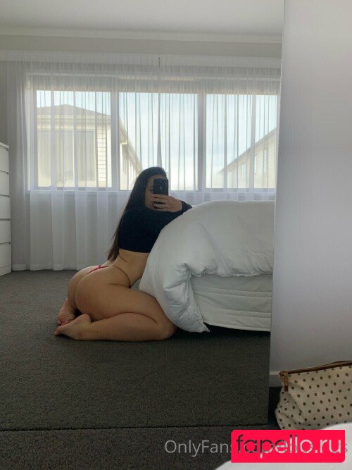 LouiseWhyyte Nude Onlyfans Photo 9