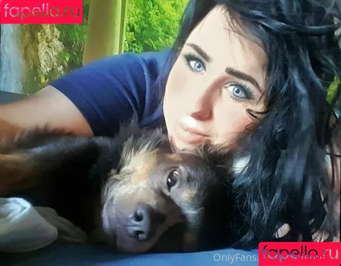 justjenn93 / justjenna93 Onlyfans Photo Gallery 