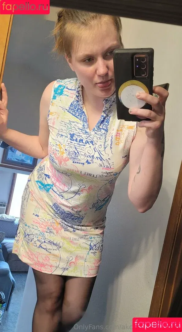 akcherrydynamite / curlyheadedmiss Onlyfans Photo Gallery 