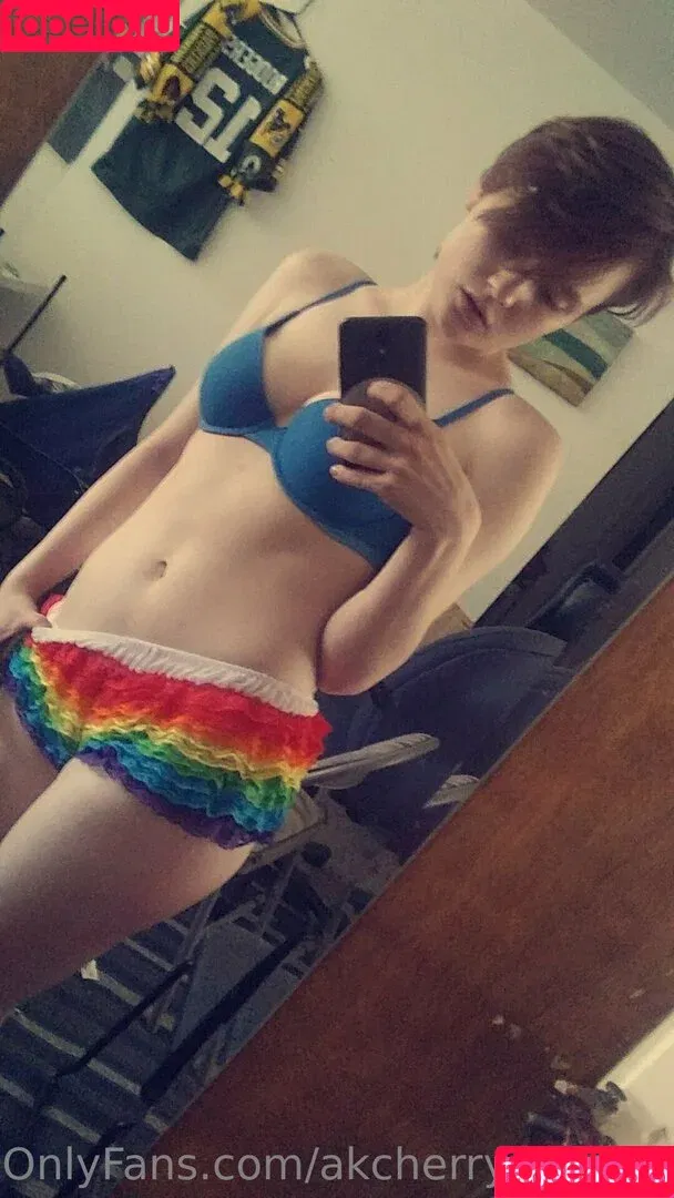 akcherrydynamite / curlyheadedmiss Onlyfans Photo Gallery 