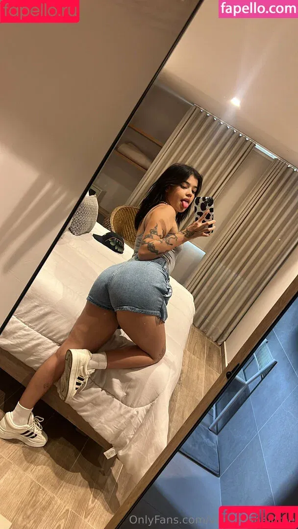 vanessabellaxo / vanessabellfree Onlyfans Photo Gallery 