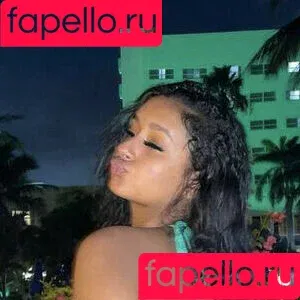 Isyglue / realisyglue Onlyfans Photo Gallery 