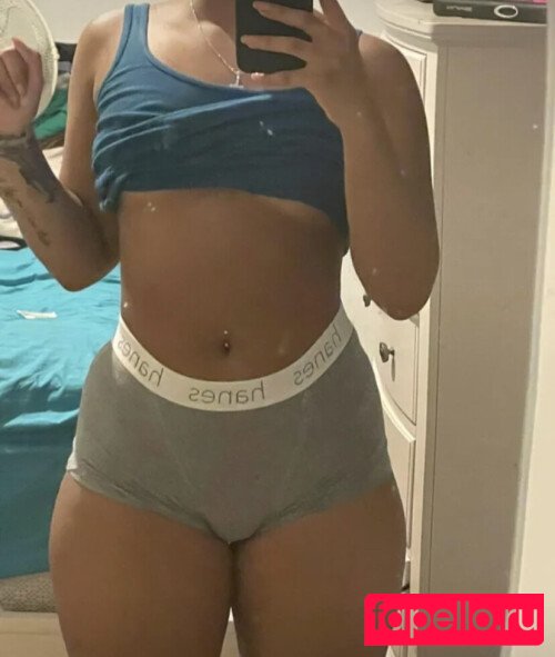 Isyglue Nude Onlyfans Photo 18