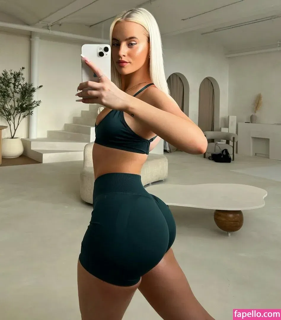 Lucycombe Onlyfans Photo Gallery 