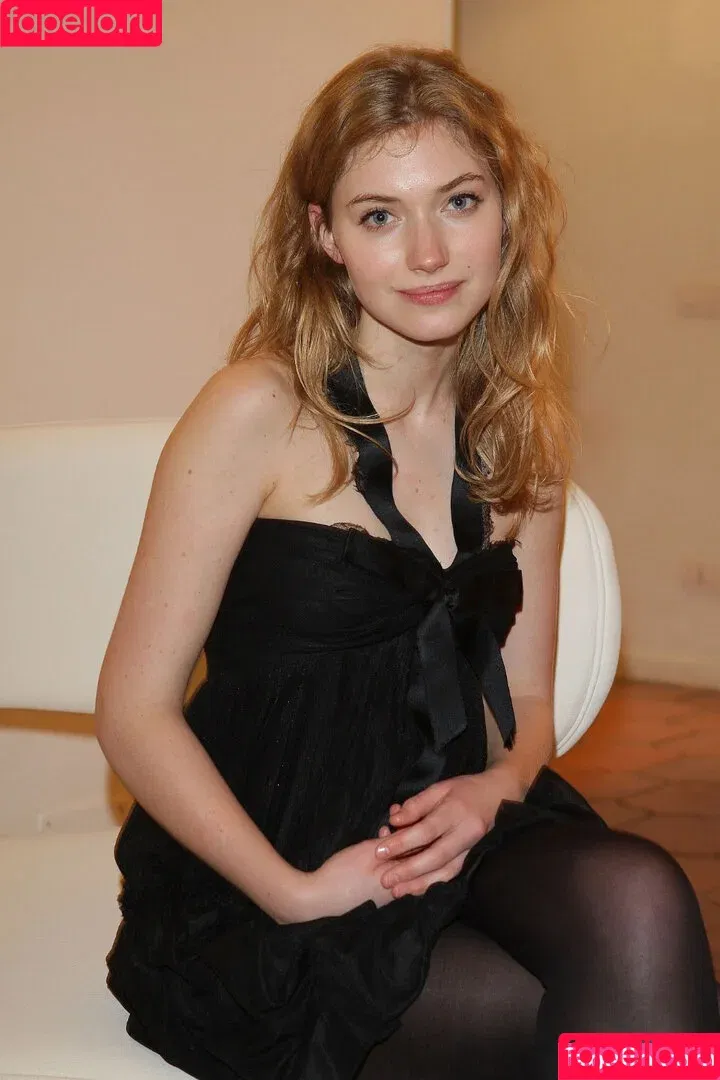 Imogen Poots / impoots Onlyfans Photo Gallery 