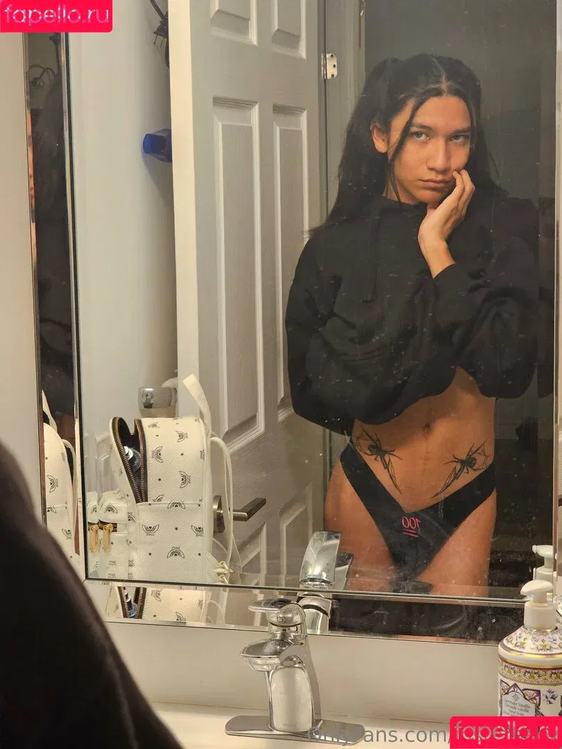 Joster / josshrose / josterbaez Onlyfans Photo Gallery 