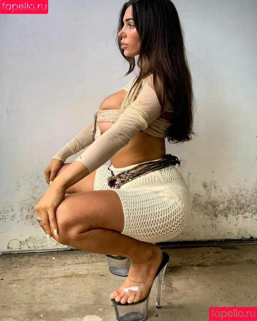 Bianca Censori / bianca.censori_official Onlyfans Photo Gallery 