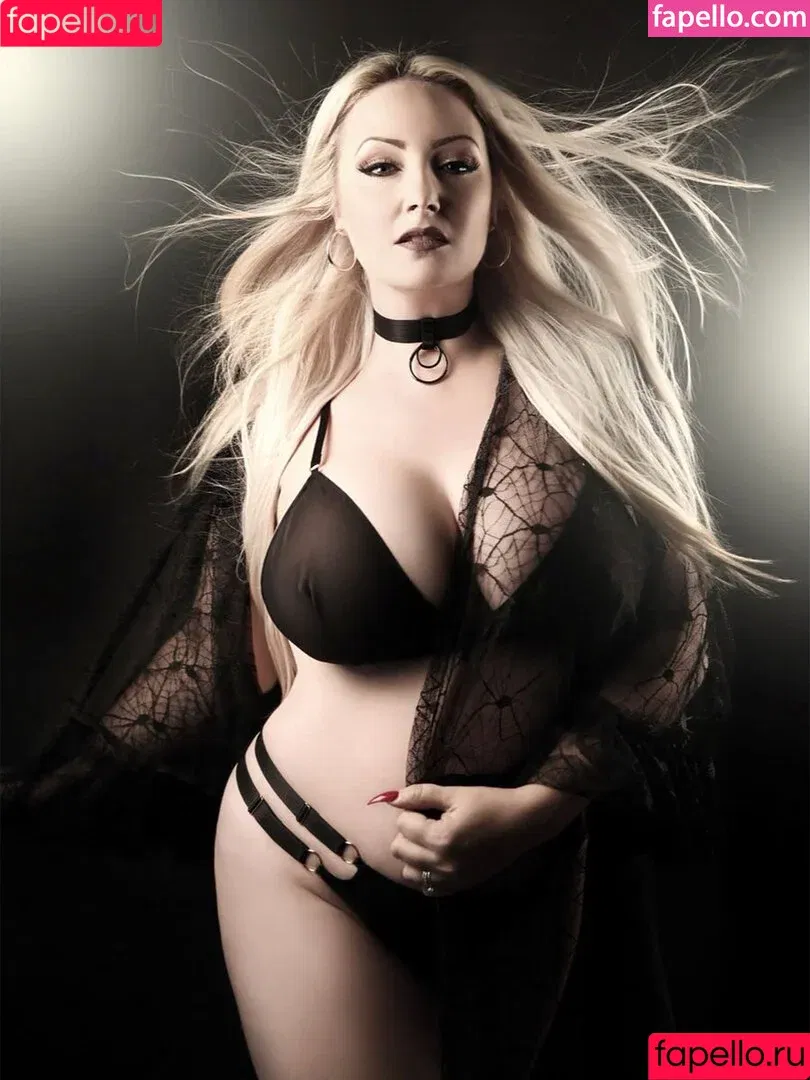 octoberdivine Onlyfans Photo Gallery 