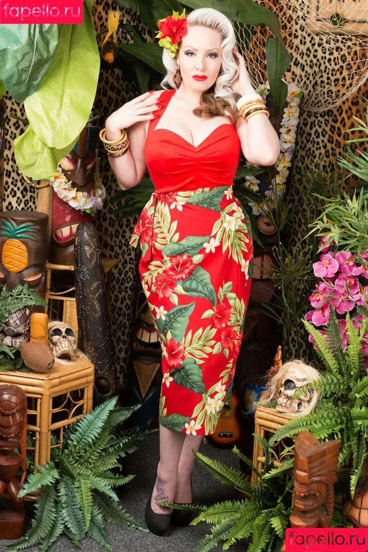 octoberdivine Onlyfans Photo Gallery 