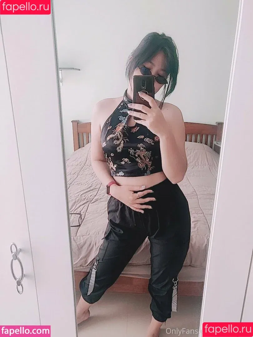 ai_suru69 / aisuru69 Onlyfans Photo Gallery 