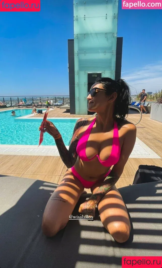 Lisa Wallen / help / wisalallen Onlyfans Photo Gallery 