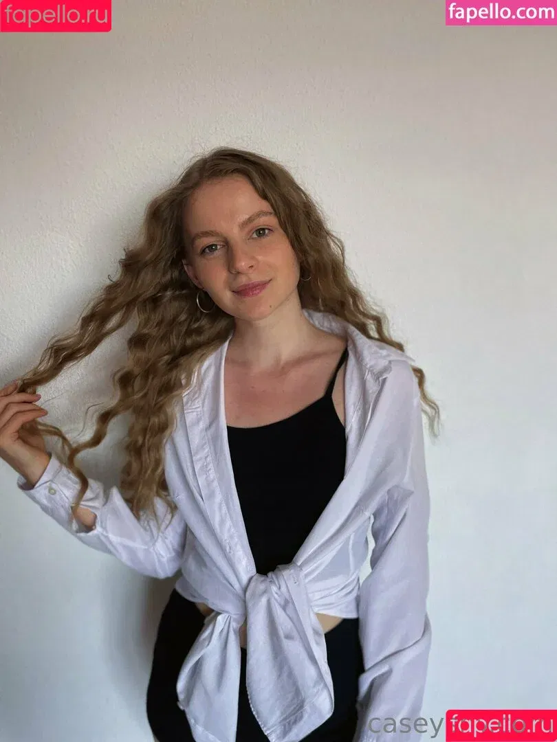 caseyshy / f4m_chesapeake_casey Onlyfans Photo Gallery 