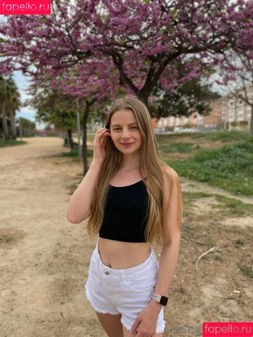 caseyshy / f4m_chesapeake_casey Onlyfans Photo Gallery 