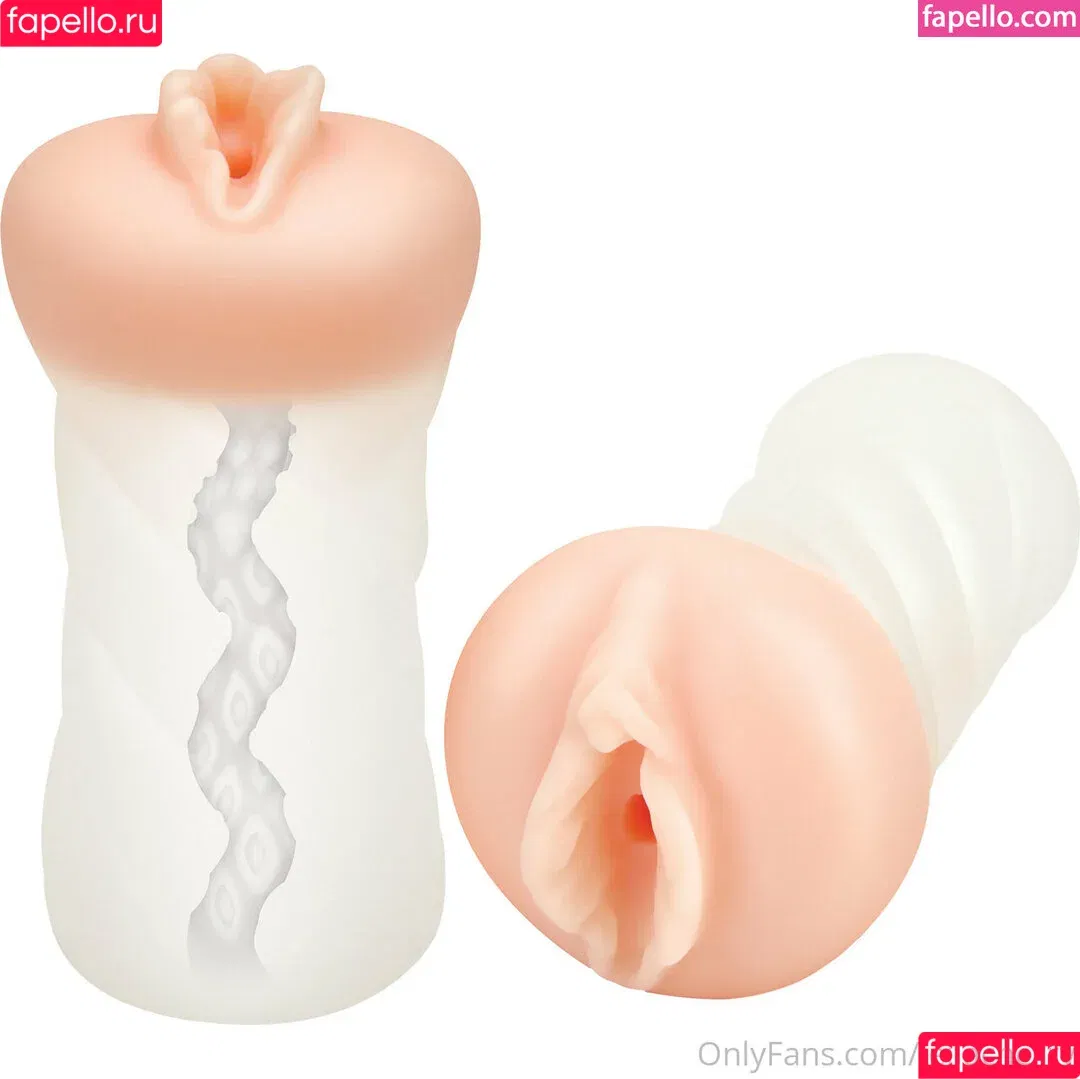 leilacherry / leilacherry_ Onlyfans Photo Gallery 