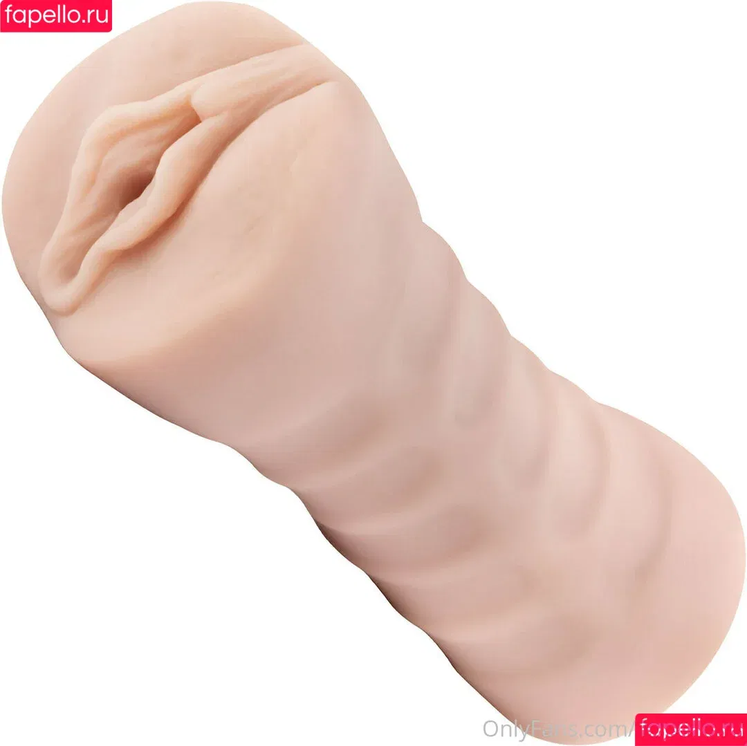 leilacherry / leilacherry_ Onlyfans Photo Gallery 