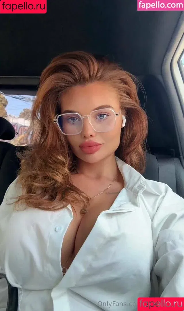 Pretty Sara / pratty_sara / pretty_sara Onlyfans Photo Gallery 