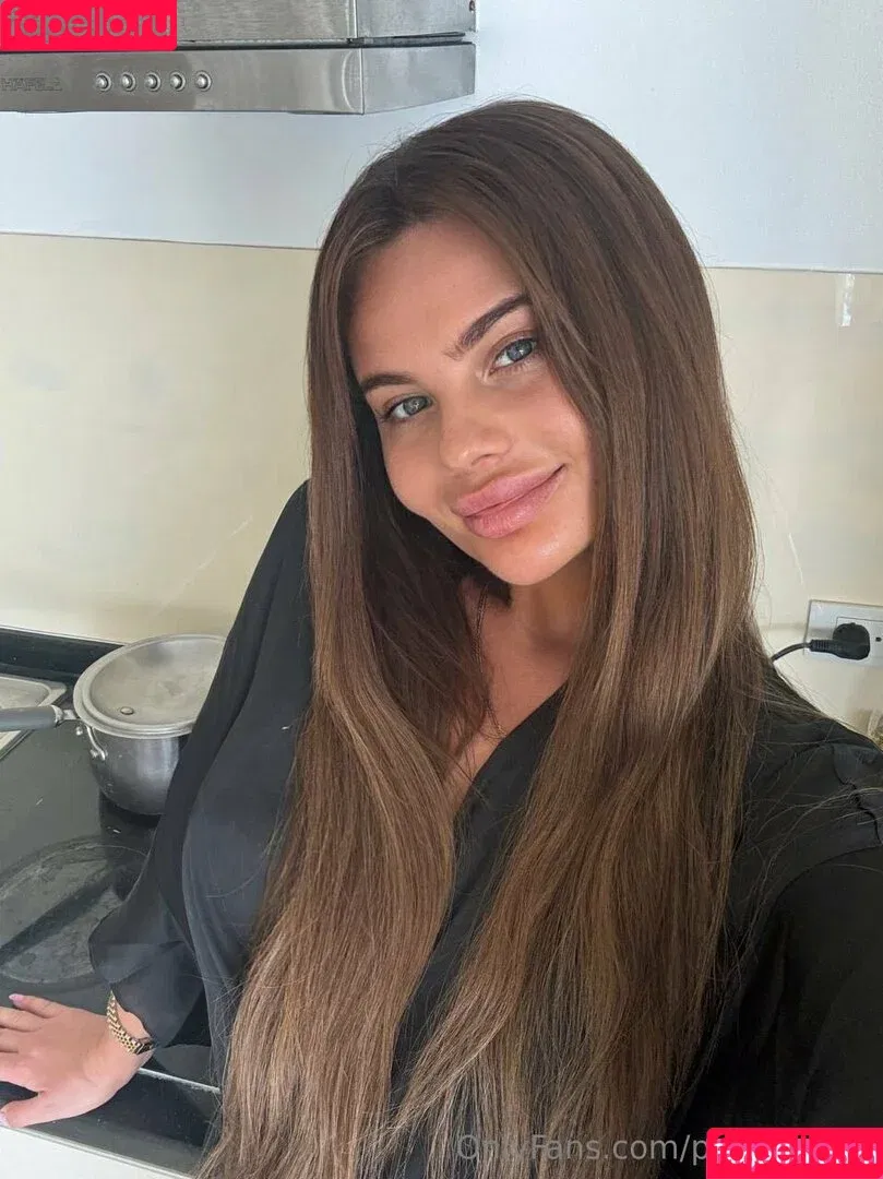 Pretty Sara / pratty_sara / pretty_sara Onlyfans Photo Gallery 