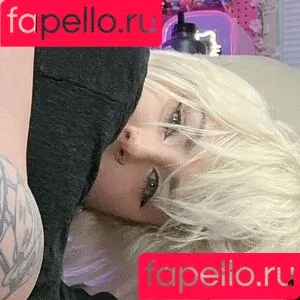 Moanree / Reeyue / reeyuee / reeyuex2 Onlyfans Photo Gallery 