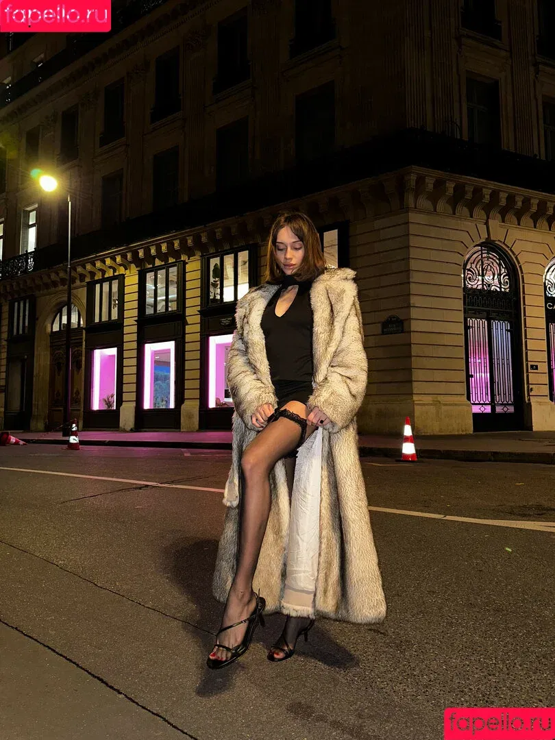 Prima_Bella Onlyfans Photo Gallery 