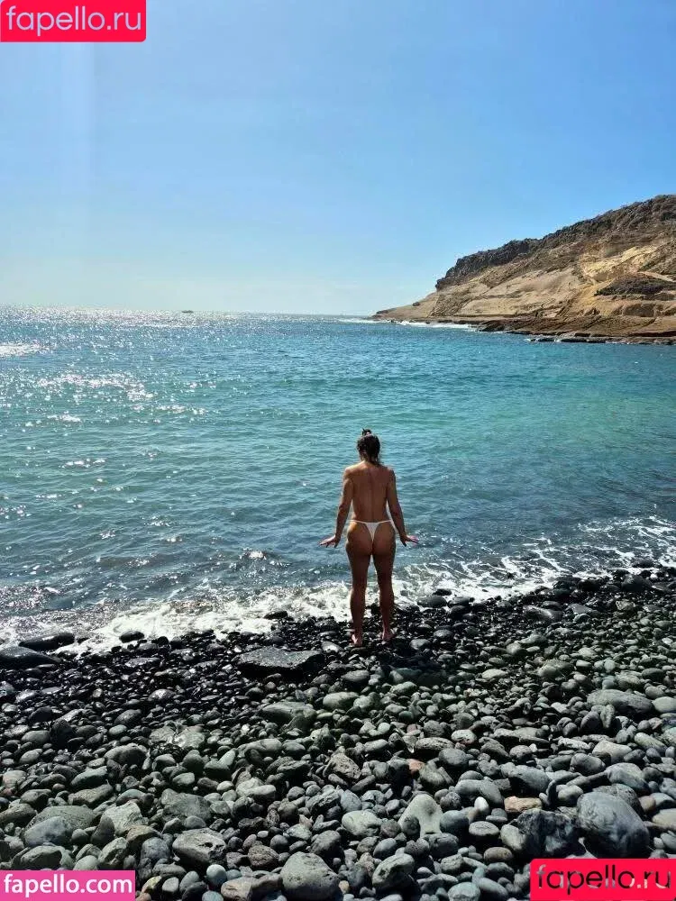 auraparadis / paradis_aura Onlyfans Photo Gallery 