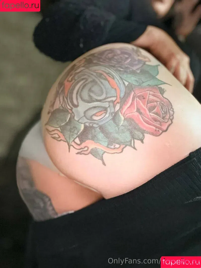 carolebike Onlyfans Photo Gallery 