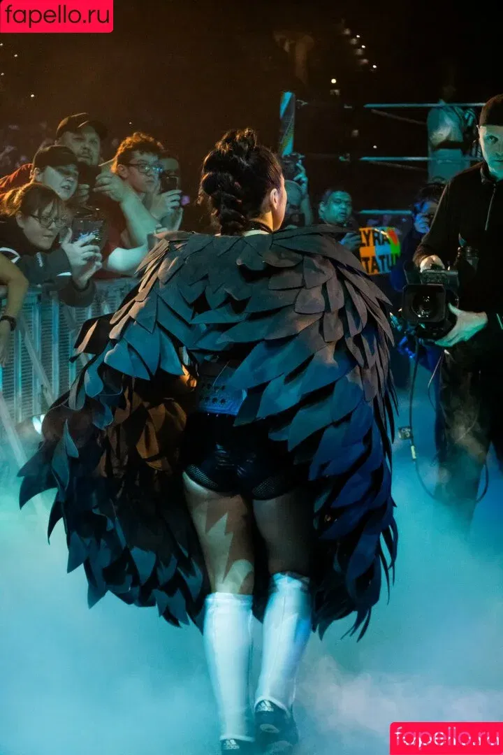 Lyra Valkyria / WWE / real_valkyria Onlyfans Photo Gallery 