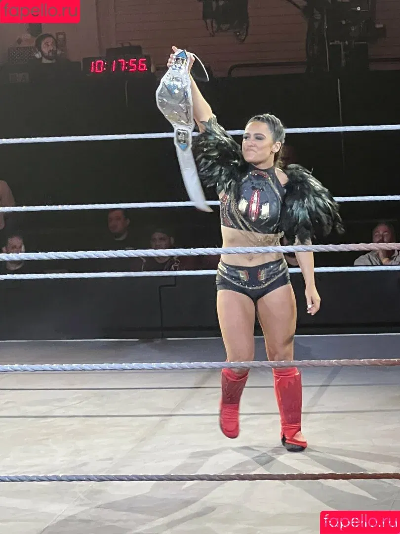 Lyra Valkyria / WWE / real_valkyria Onlyfans Photo Gallery 