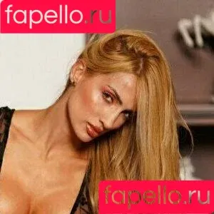 sairitapelaez28 / sairitapelaezoficial Onlyfans Photo Gallery 