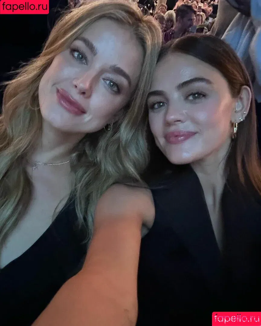 Lucy Hale / lucyhale Onlyfans Photo Gallery 