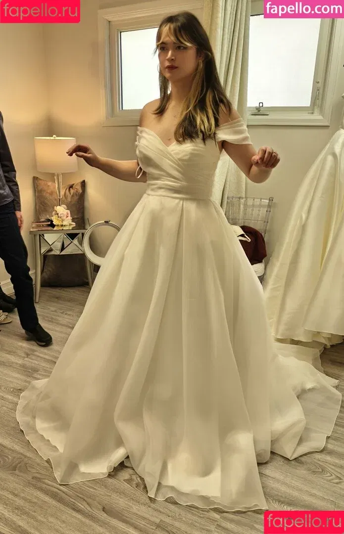 ActuallyApril / ItsActuallyApril / oh_itsjustapril Onlyfans Photo Gallery 