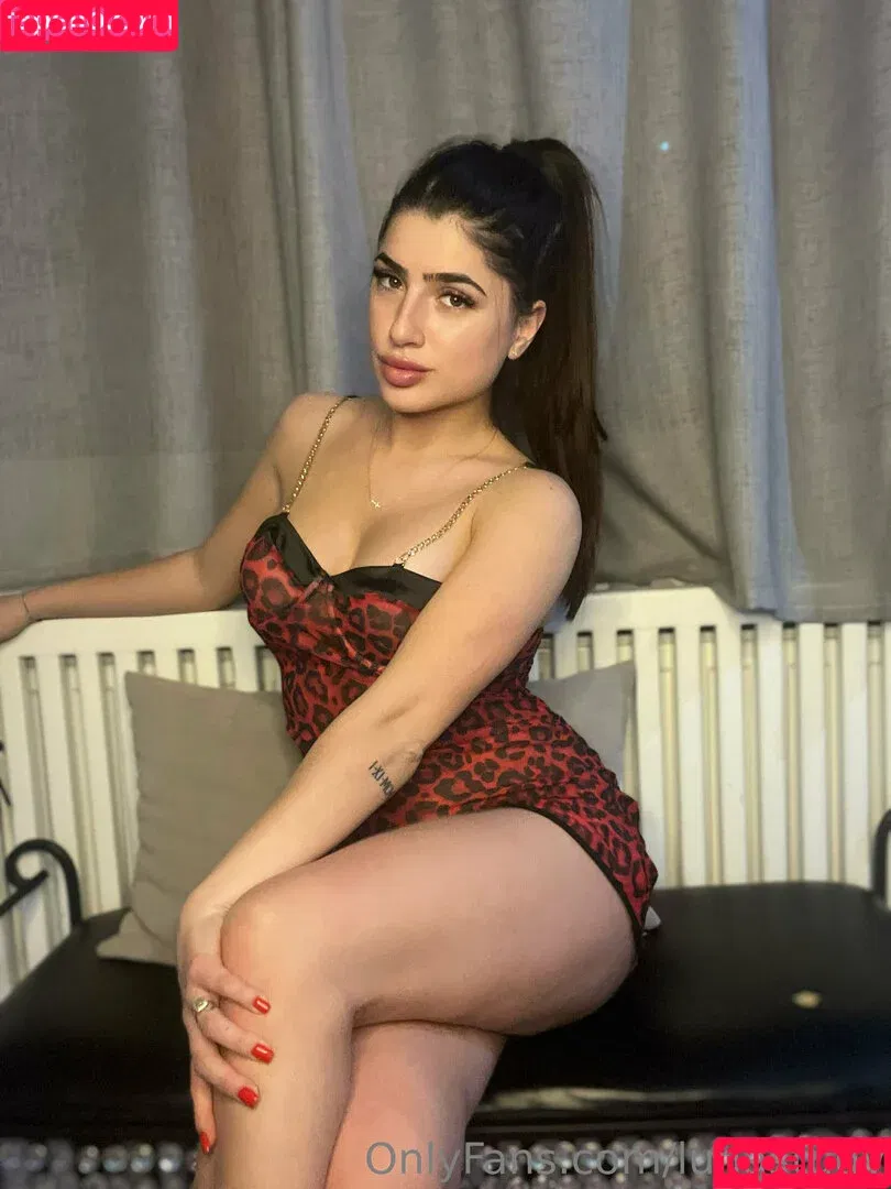 valentina.study / valentina_study / vali.study Onlyfans Photo Gallery 