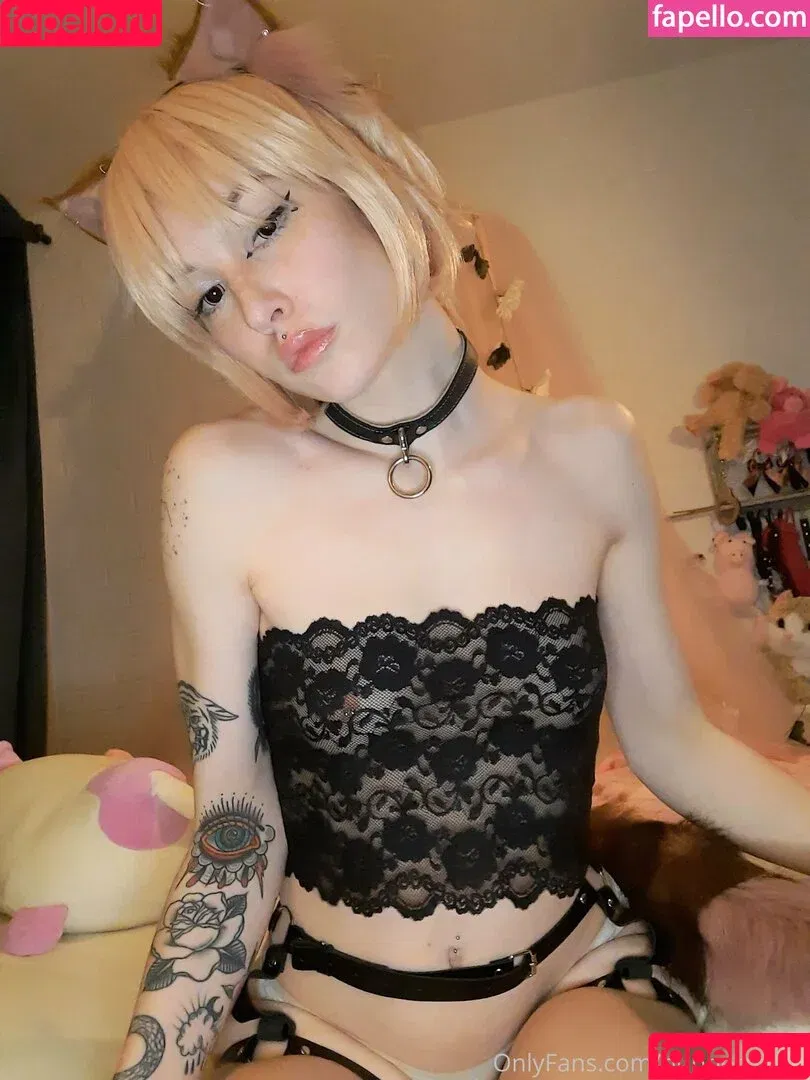 pupperminty Onlyfans Photo Gallery 