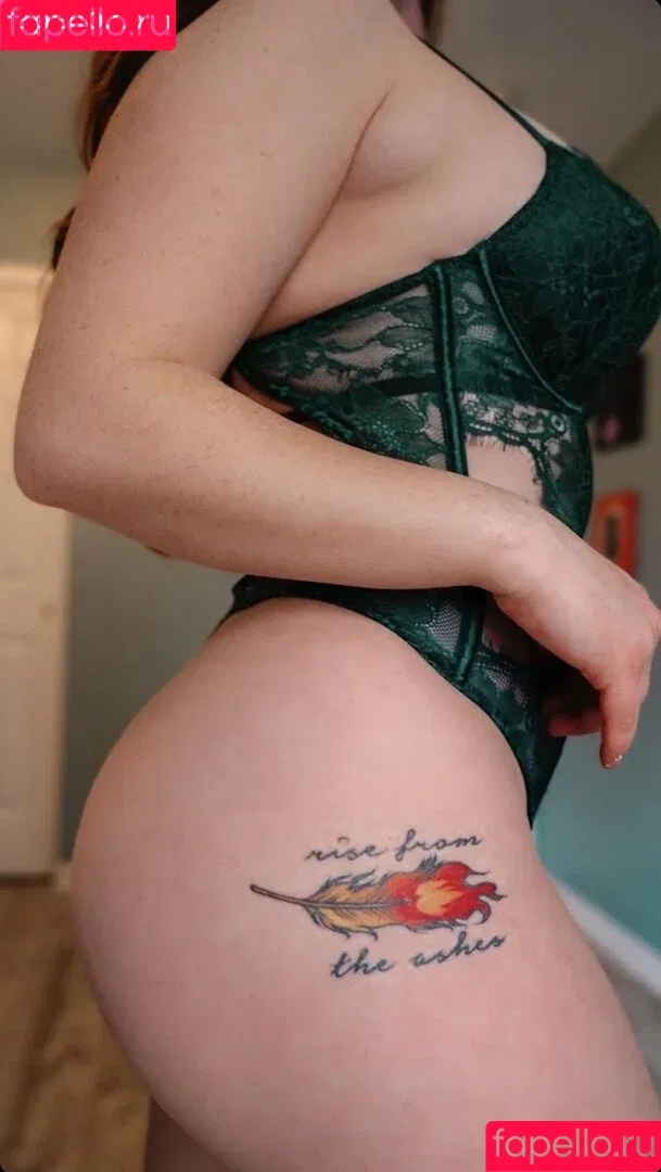 Megan DeLuca / Megmdxoxo_ / megandeluca Onlyfans Photo Gallery 