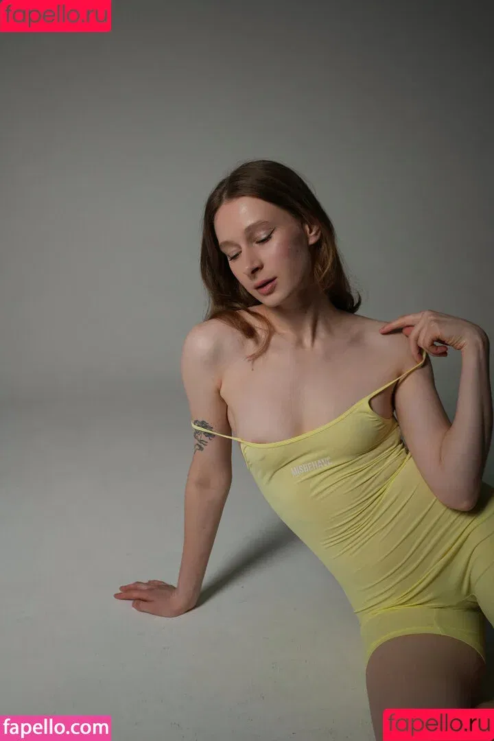 PolinaPoltina / polinavolkova / poltina_polina / Полина Полтина Onlyfans Photo Gallery 