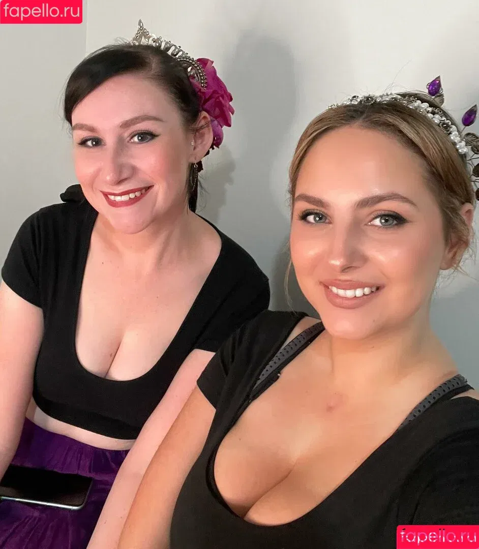 Rachel Elizabeth / rachelelizabethfans / rachlizzzy Onlyfans Photo Gallery 