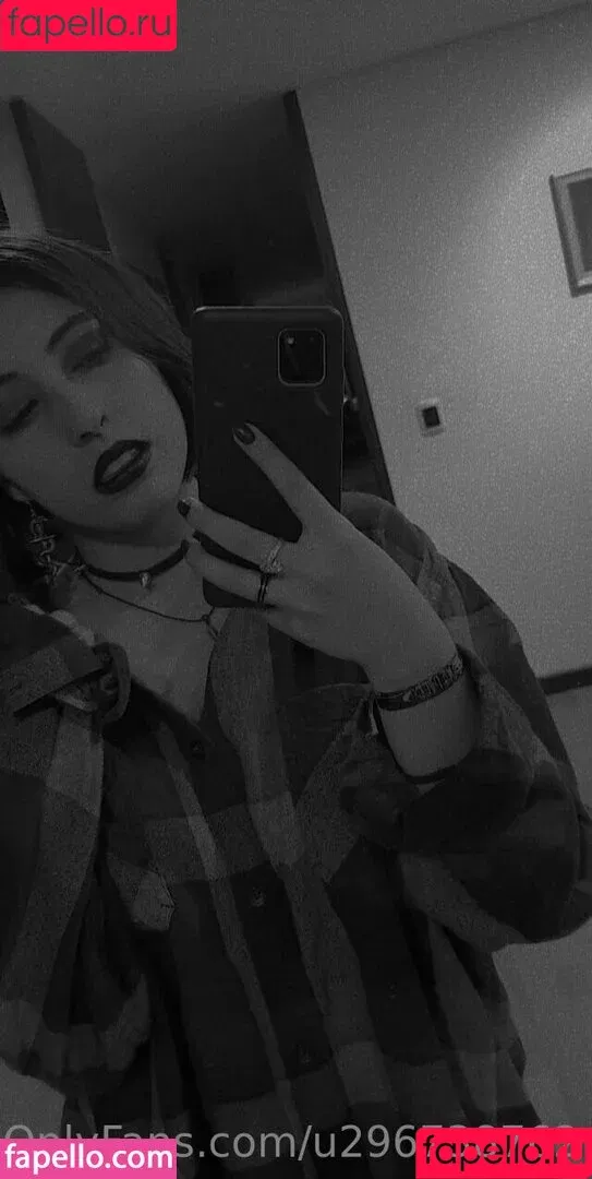 hannah.lawless / hannahlawless Onlyfans Photo Gallery 