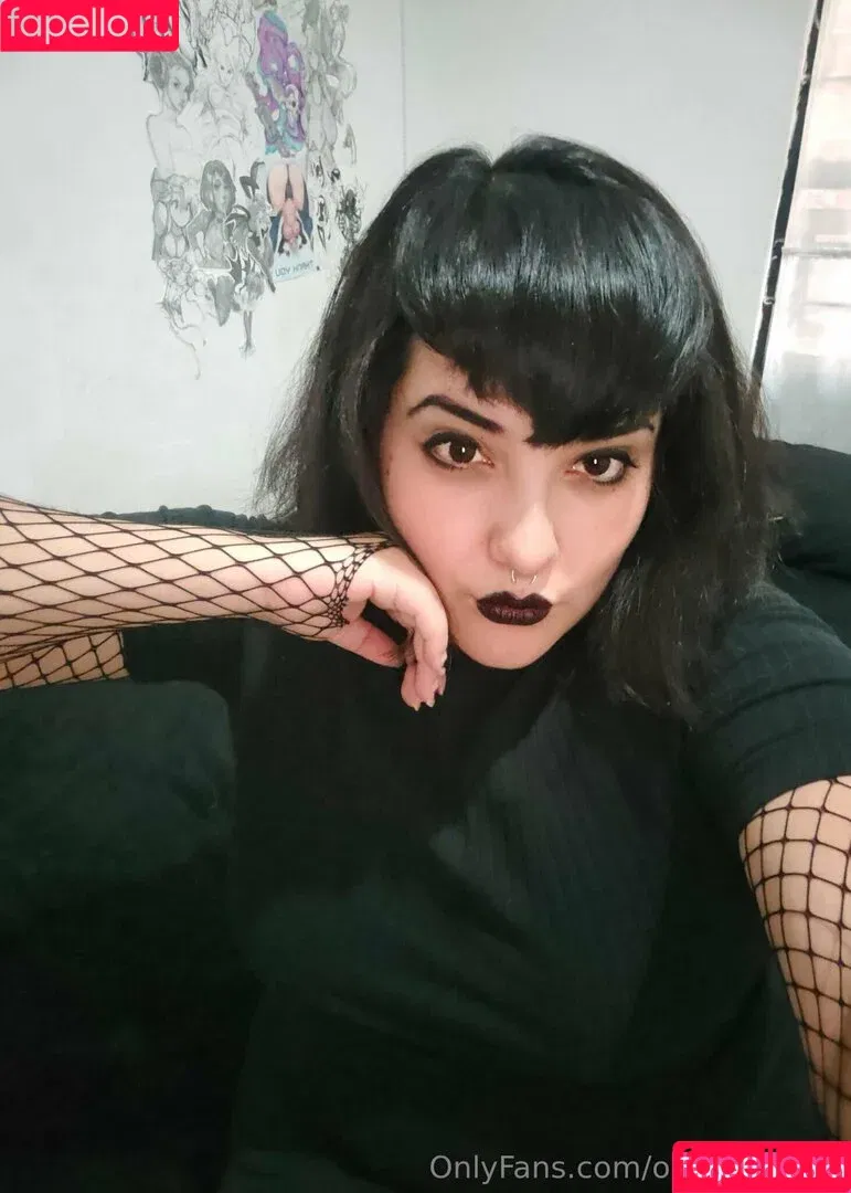 aradia.spark / aradia_spark Onlyfans Photo Gallery 