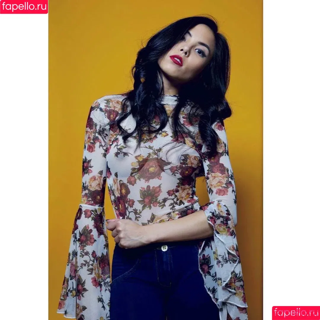 Anna Akana / AnnaAkana / wonderlandstudios Onlyfans Photo Gallery 